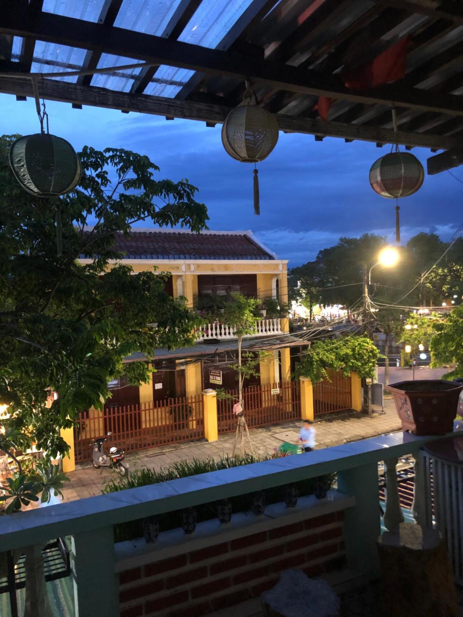 Nha Lan Homestay Хойан Экстерьер фото