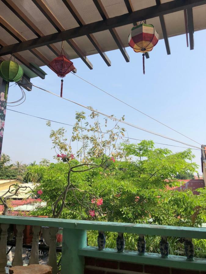 Nha Lan Homestay Хойан Экстерьер фото