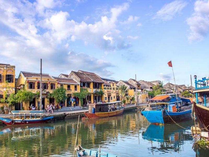 Nha Lan Homestay Хойан Экстерьер фото