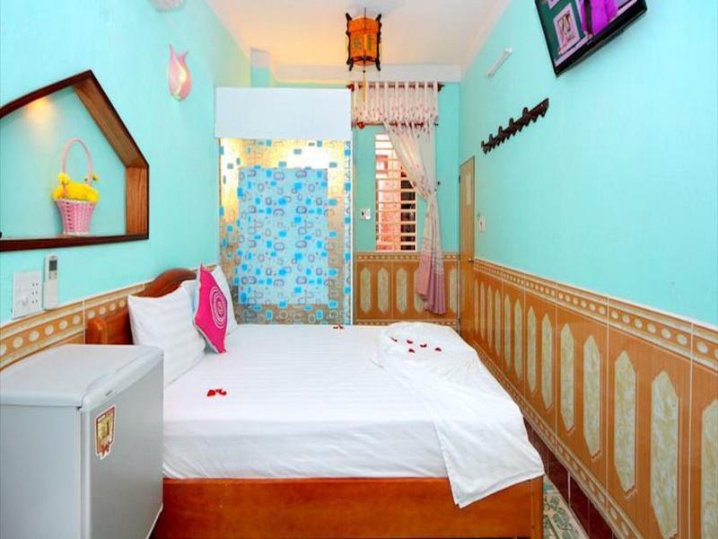 Nha Lan Homestay Хойан Экстерьер фото